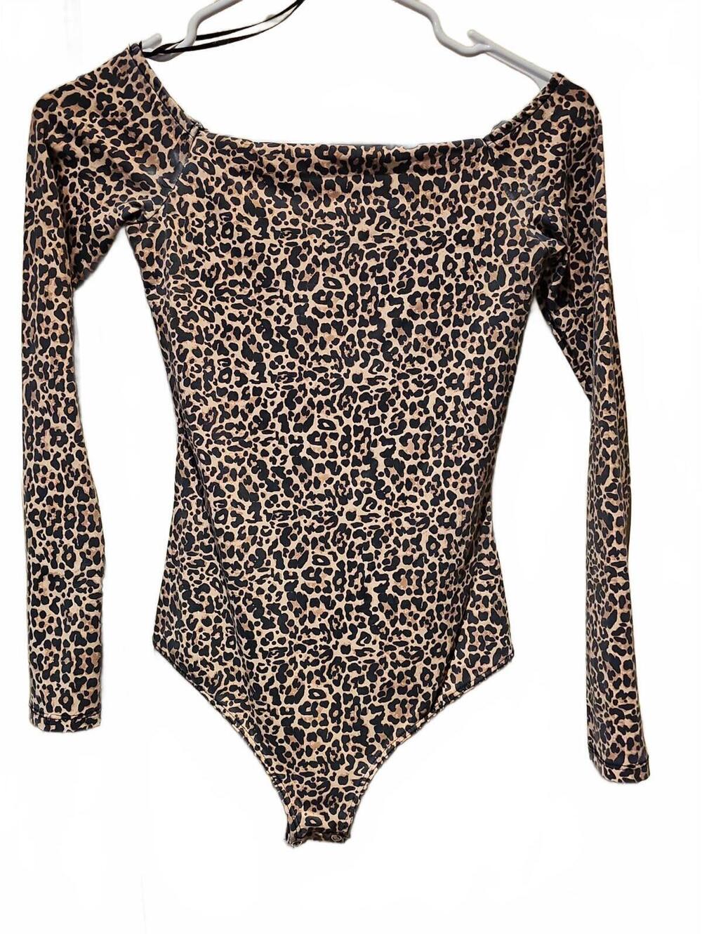 Bershka Leopard Print Square Neck  Long Sleeve Bodysuit Top Sz Small